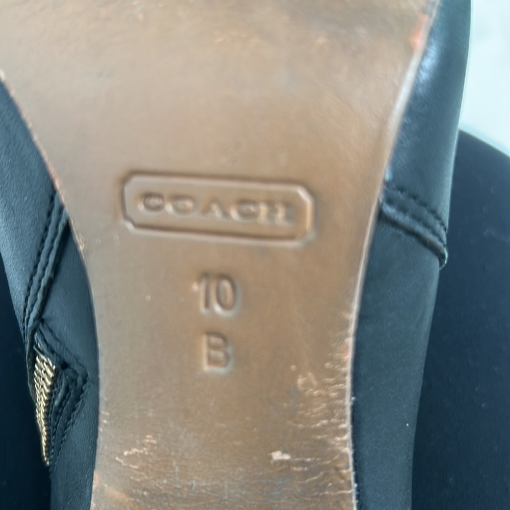 LIKE NEW BLACK COACH BOOTIES ALL LEATHER WELL MADE MINT CONDITION - Picture 6 of 8